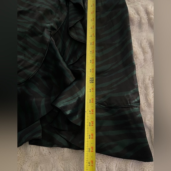 Ganni Black and Green Midi Skirt - Picture 10 of 13